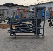 河南三門峽花椒清選篩、時(shí)產(chǎn)300Kg/h花椒振動(dòng)篩、220V花椒篩分機(jī)